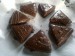 Vánoční domácí cukroví - mandlové trojúhelníčky s čokoládou
